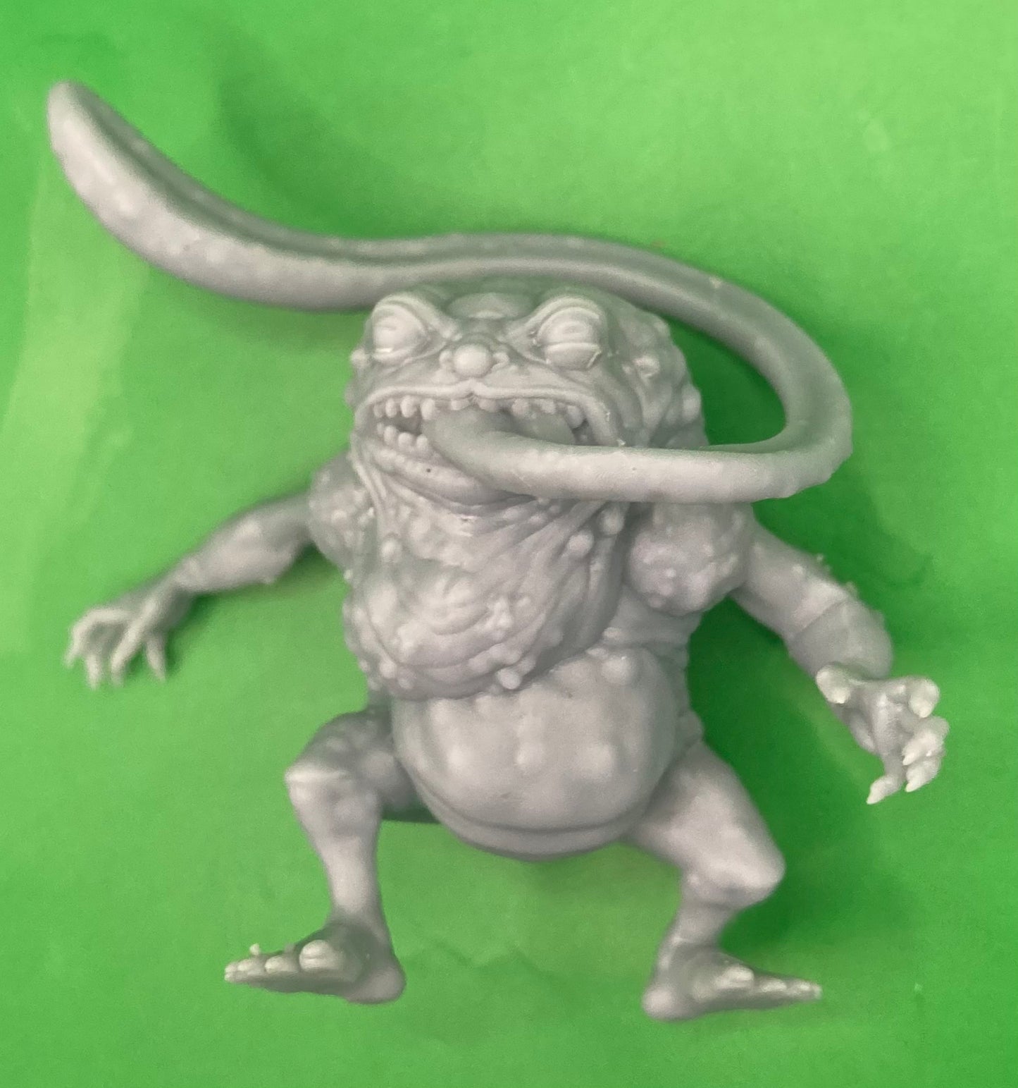 Sewer Toad (3 Variants Available) - Epic Miniatures