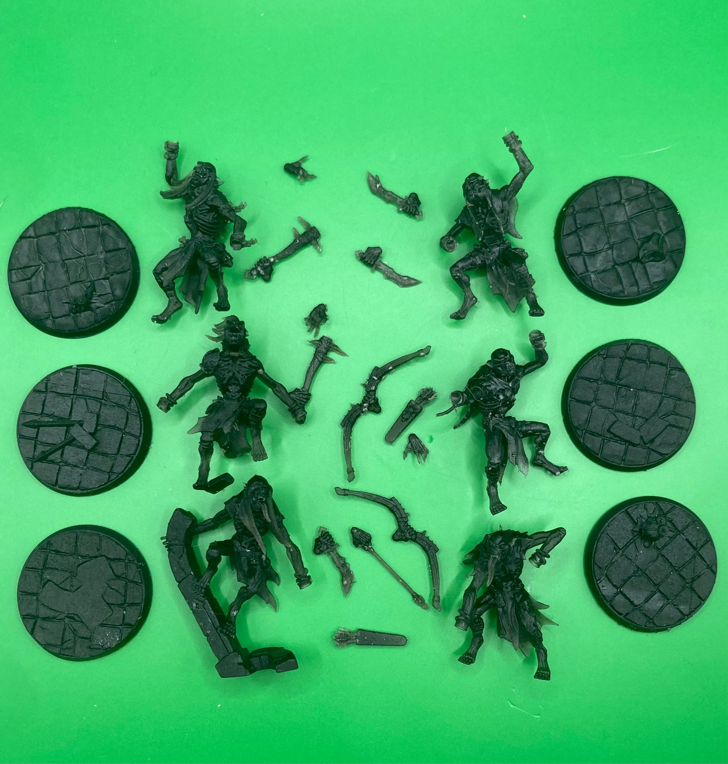 Barrow Ghouls, Weapons Set (6 Variants Available) - Artisan Guild