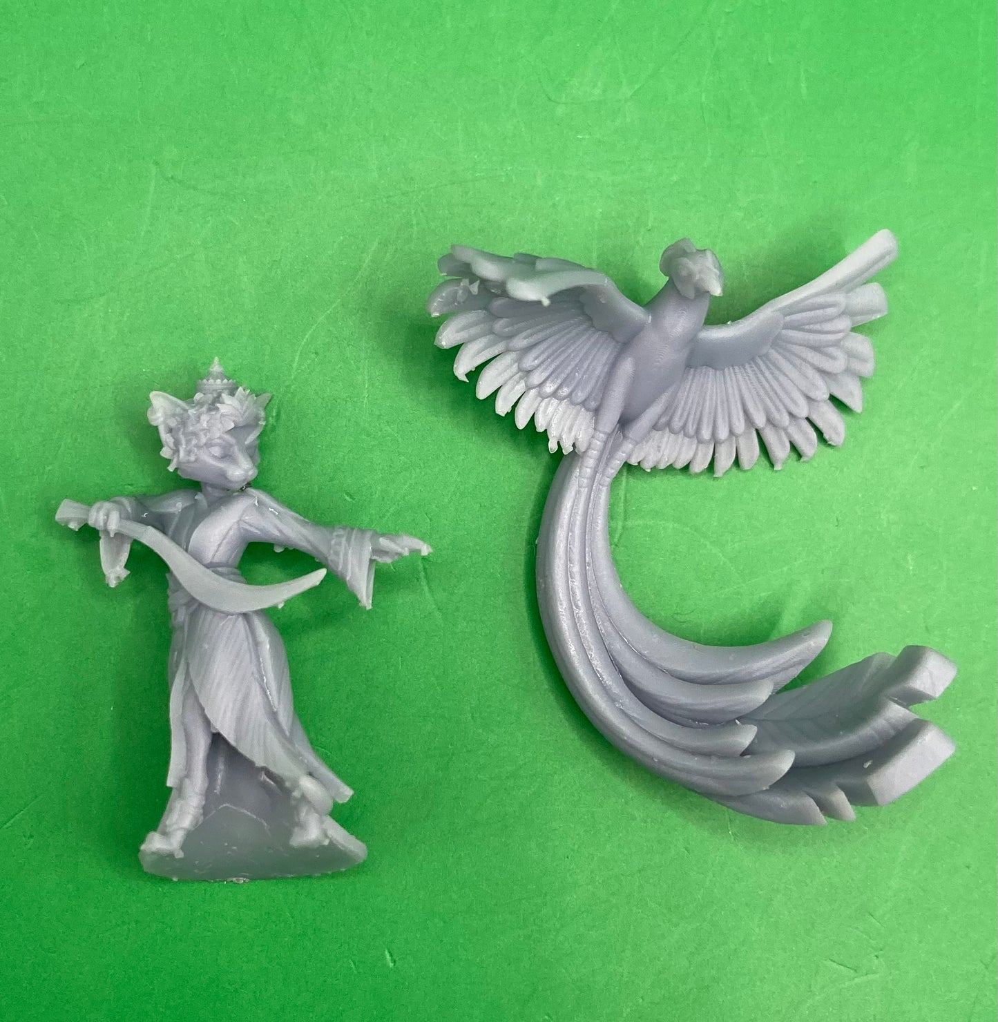 Meowlia Moonpaw and Duskwing (2 Variants Available) - Kawna Minis