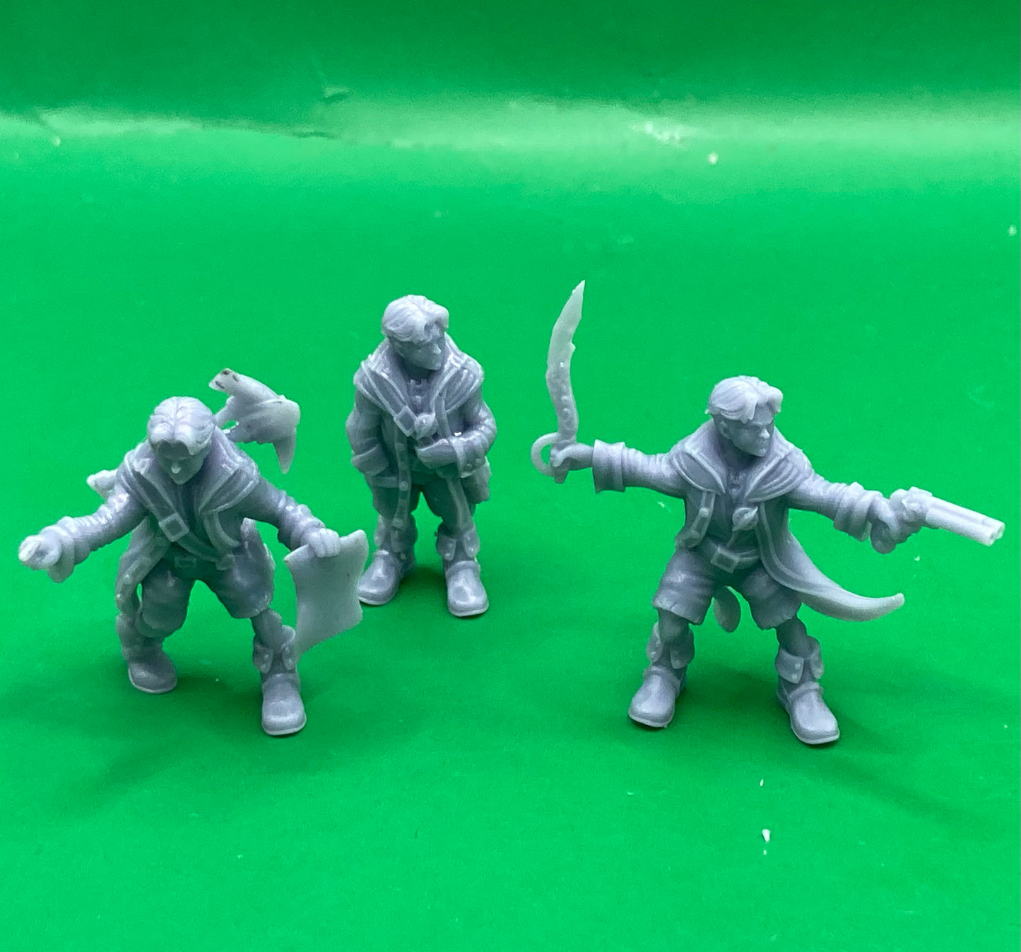 Young Halfling Cabin Boy (3 Variants Available) - Epic Miniatures