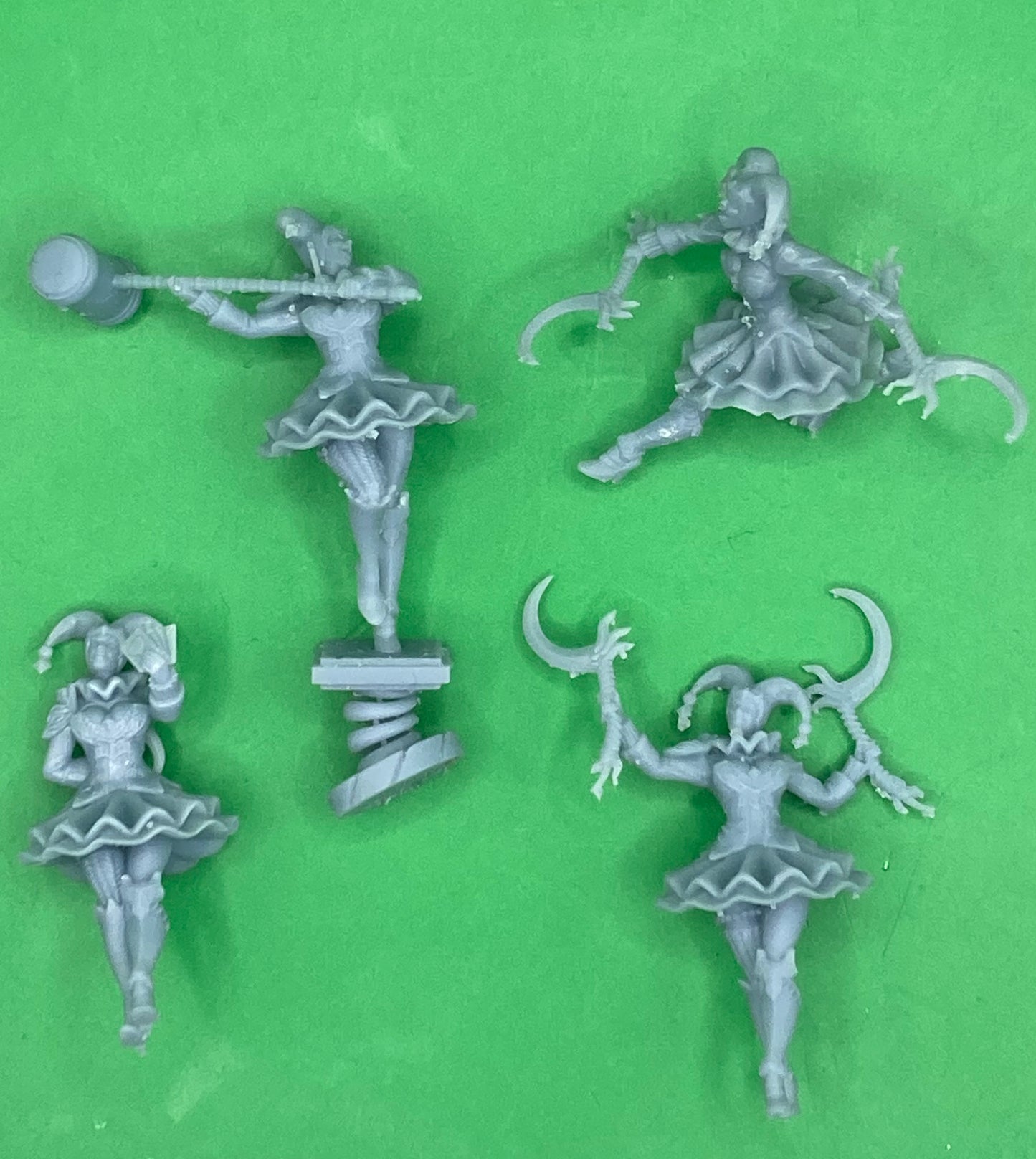 Harlequin Mad Girl (4 Variants) - Epic Miniatures