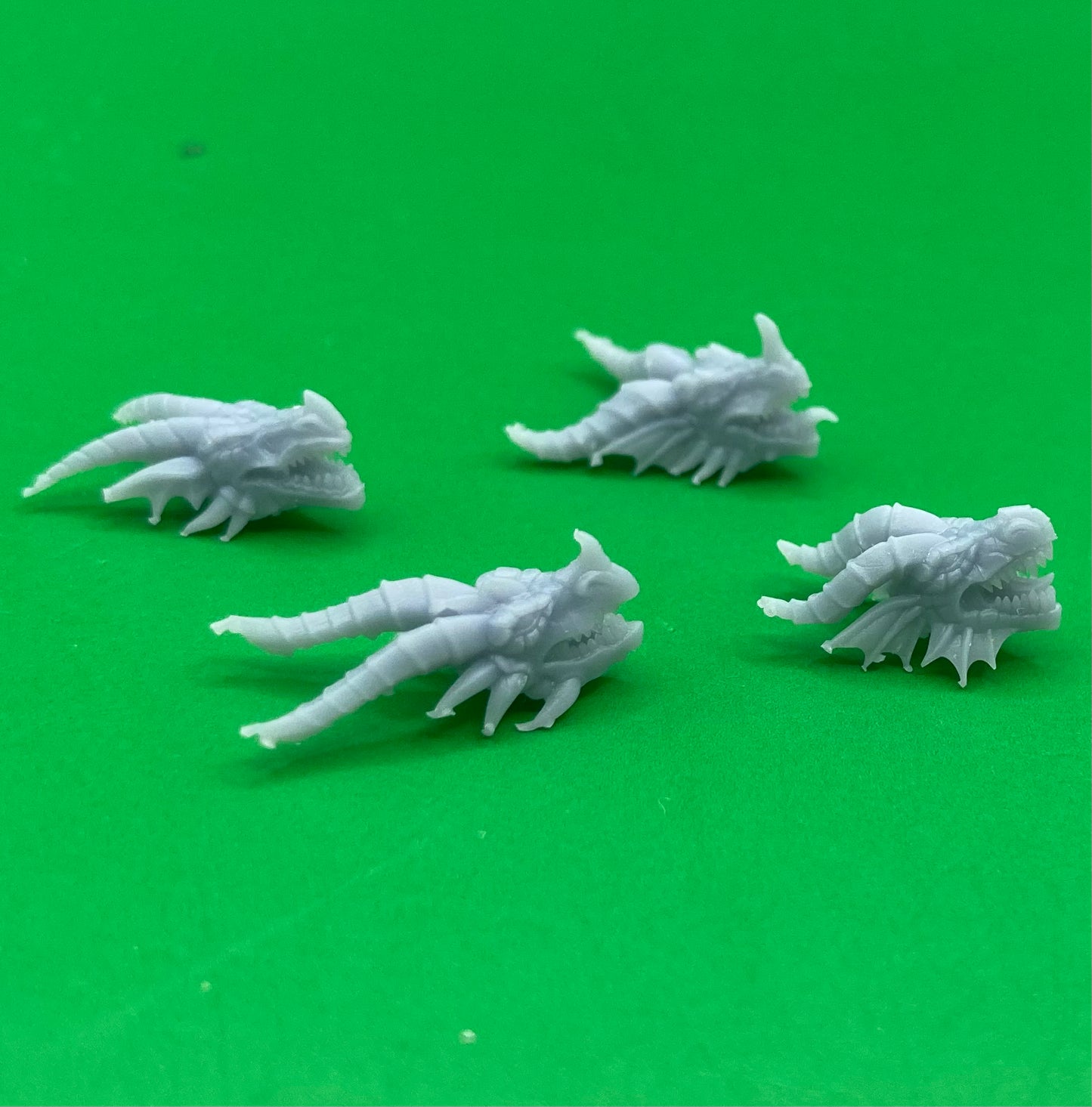 Drakkisan Wyrmspawn Heads, Customisation Pack - 28mm Scale (16 Variants Available) - Battle Yak