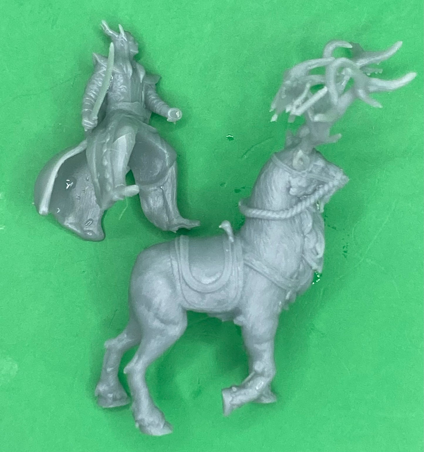 High Elf King (3 Variants Available) - Epic Miniatures