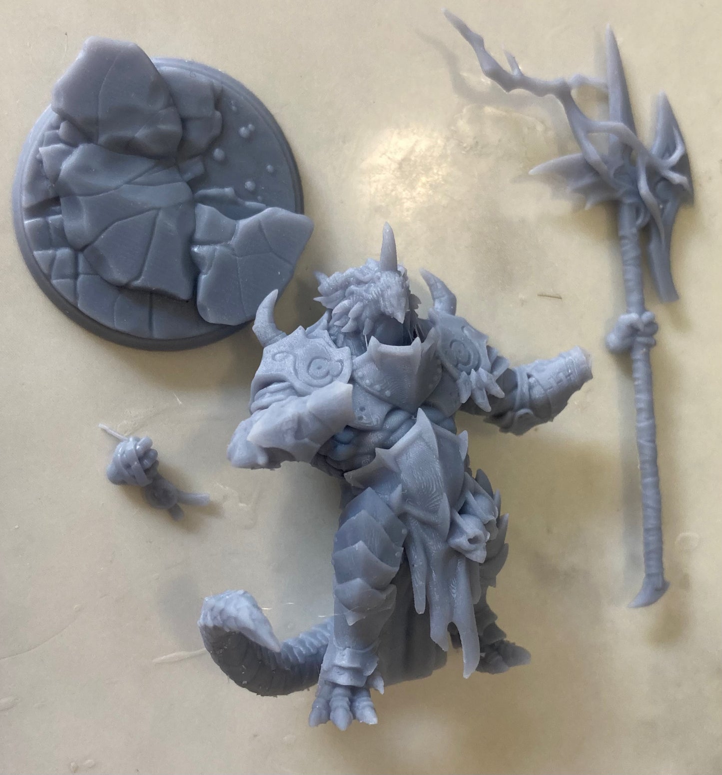 Commander Drak'Varr (2 Variants Available) - Artisan Guild