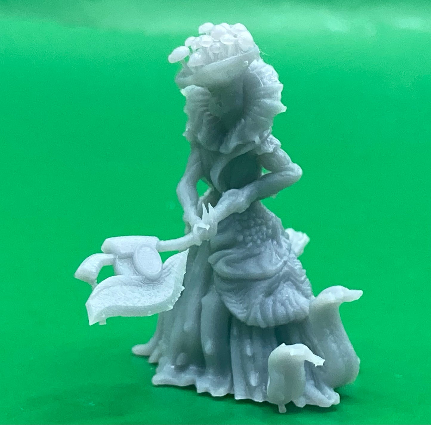 Fungus Queen (3 Variants Available) - Epic Miniatures