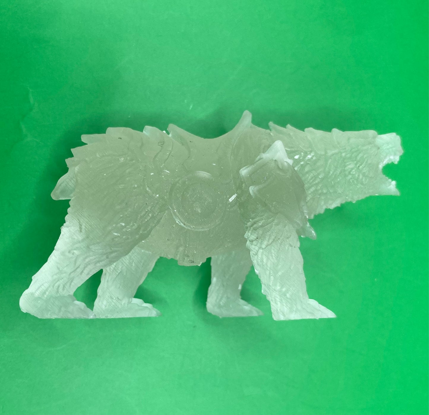 Armoured Grizzly Bear (2 Variants Available) - Epic Miniatures