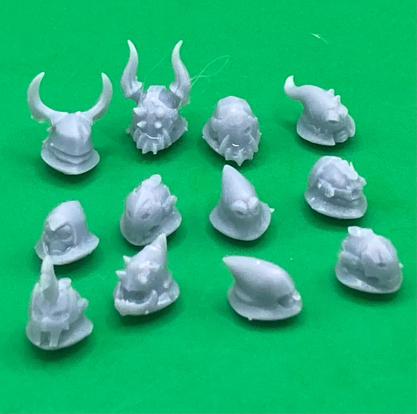 Mordregar Battleghoul Heads, Customisation Pack - 28mm Scale (12 Variants Available) - Battle Yak