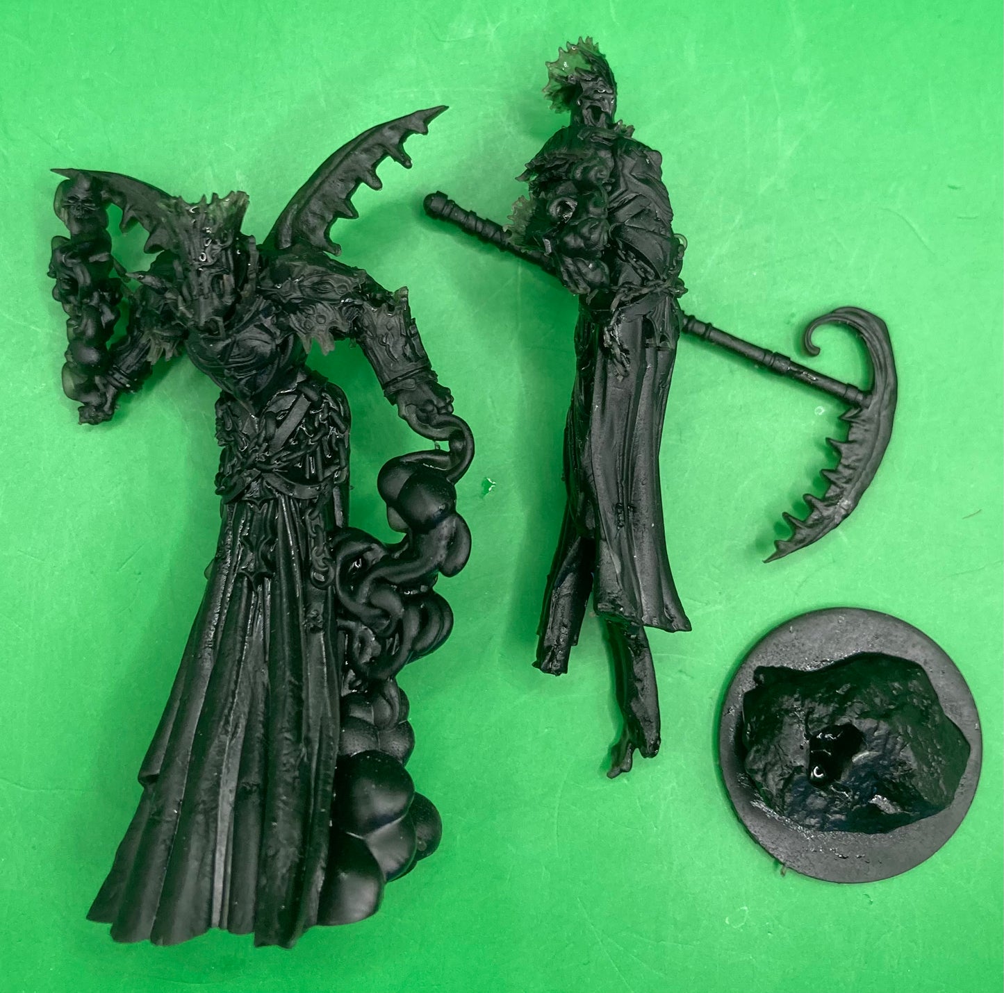Spectre (2 Poses Available) - Brayan Nafarrate