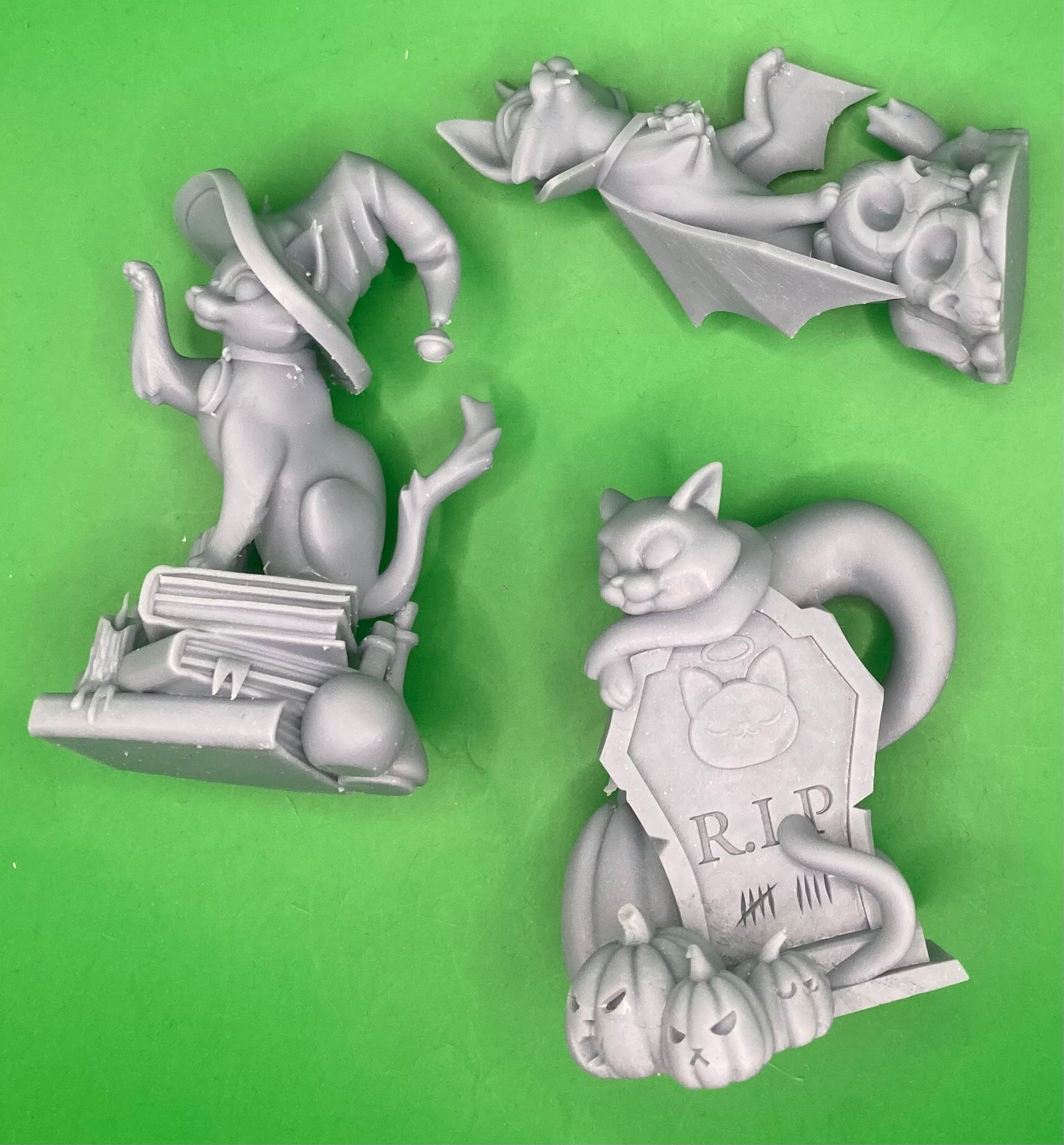Spooky Cats (4 Variants Available) - Kawna Minis