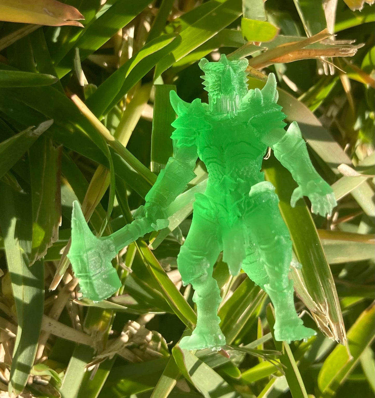 Dragonborn Warrior (2 Variants Available) - Epic Miniatures