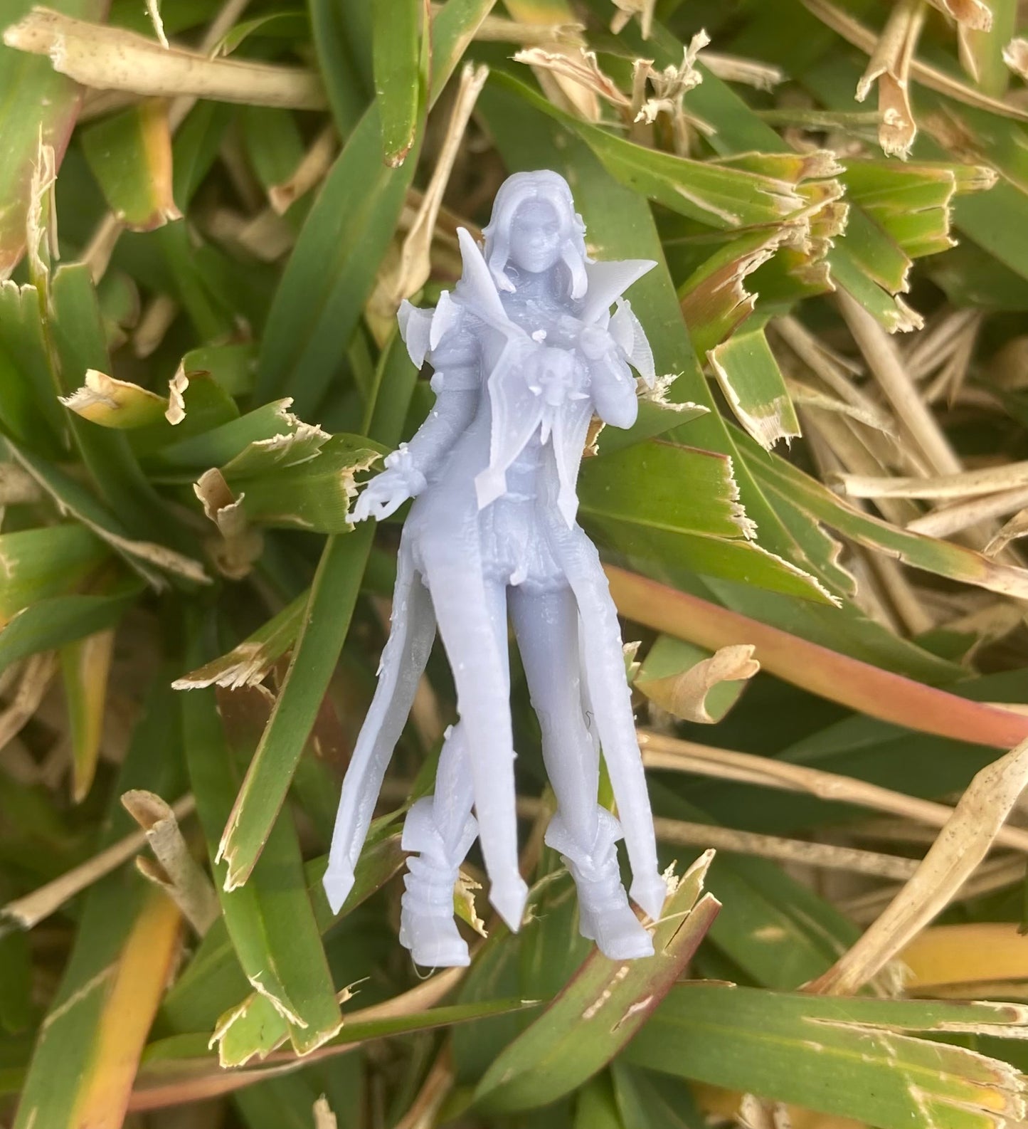 Vampire Princess (3 Variants Available) - Epic Miniatures
