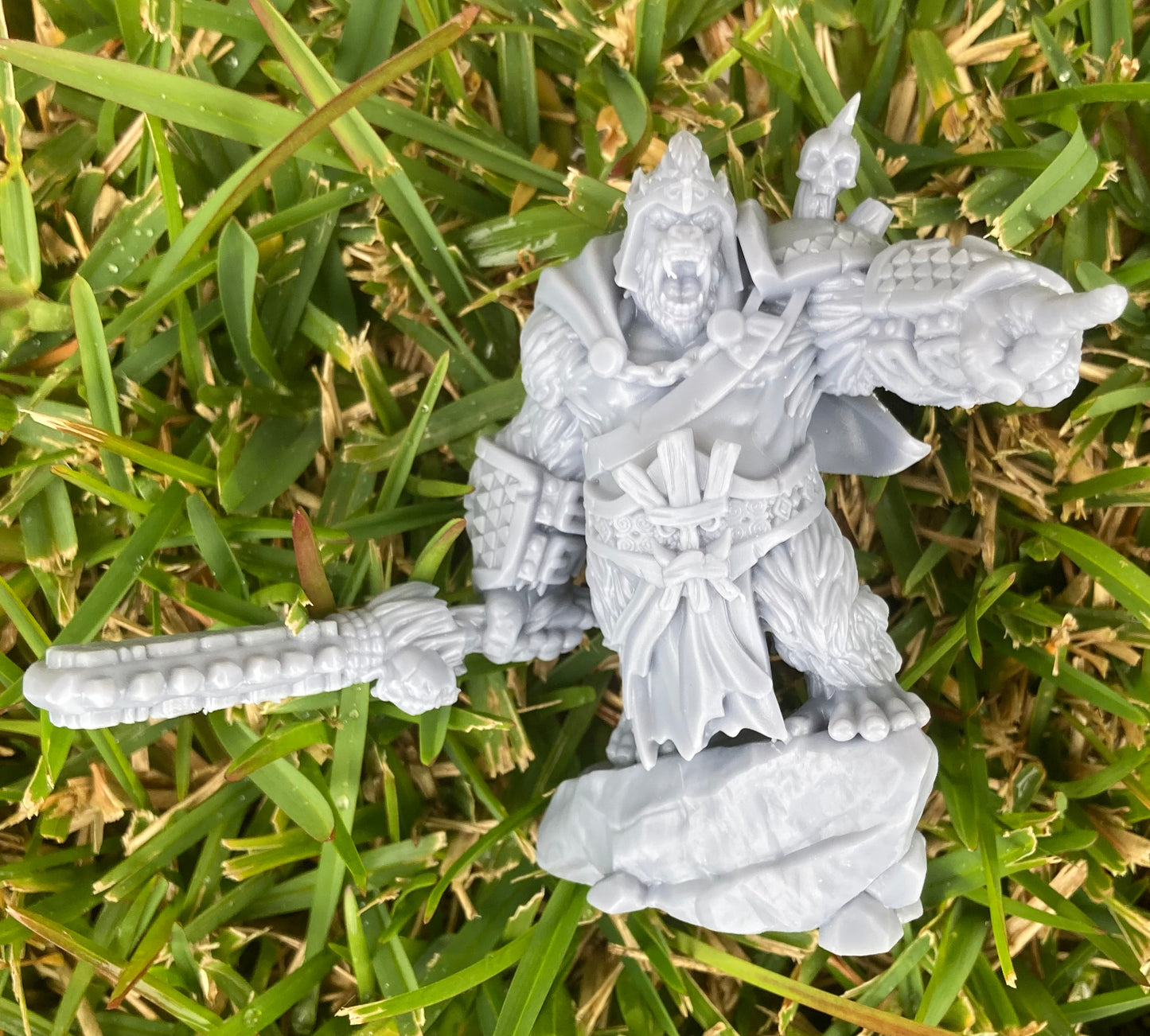 Banzai (Gorilla King - 3 Poses Available) - Brayan Nafarrate