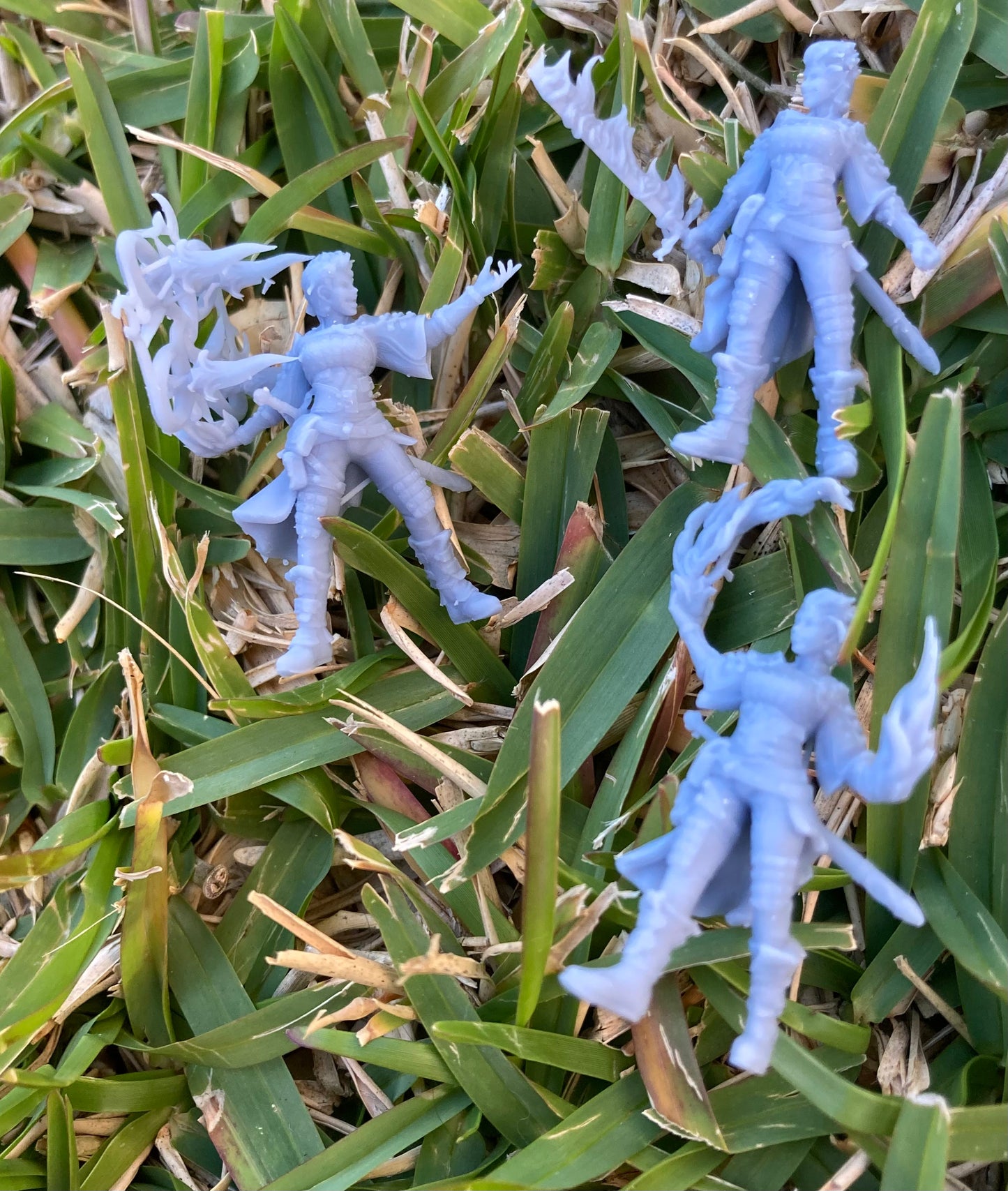 Guild Mage (3 Variants) - Epic Miniatures