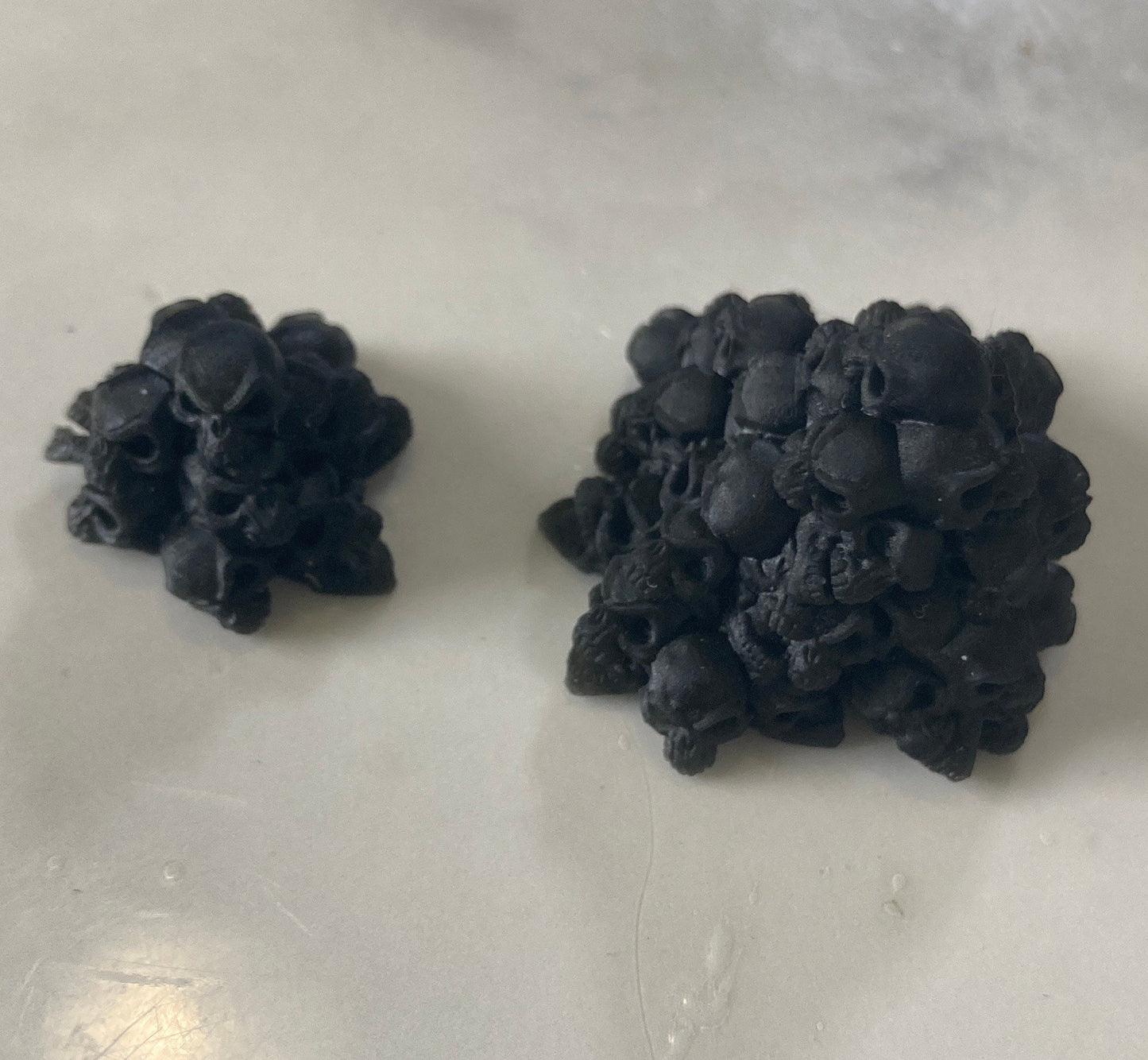 Skull Pile (2 Variants Available) - Artisan Guild