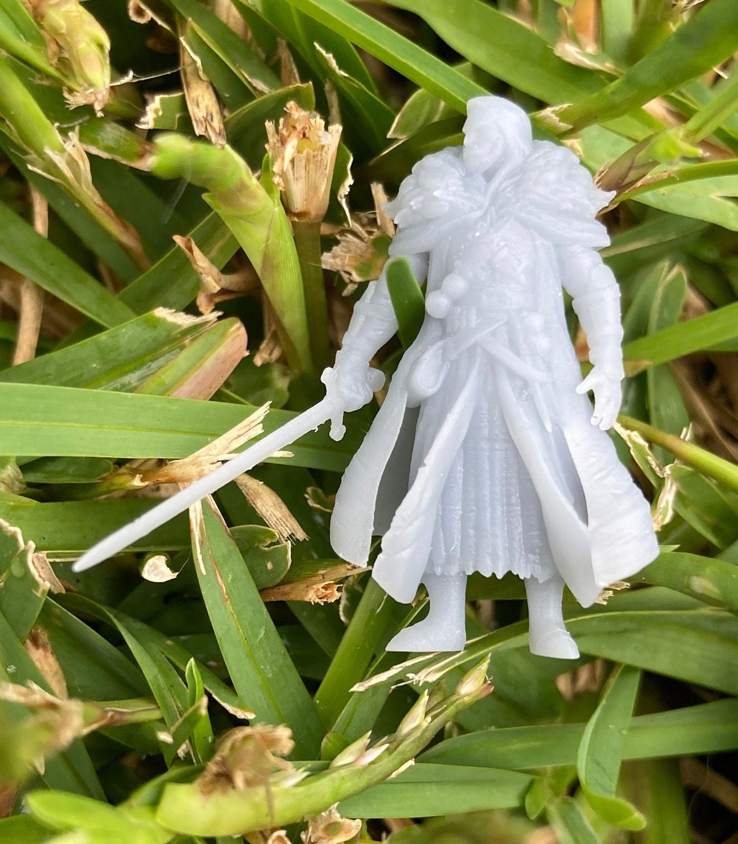Half Orc Witch Hunter (3 Variants) - Epic Miniatures