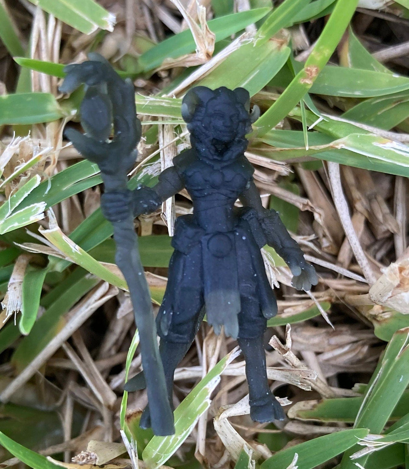 Female Tiefling Druid with Crystal Staff - Velrock