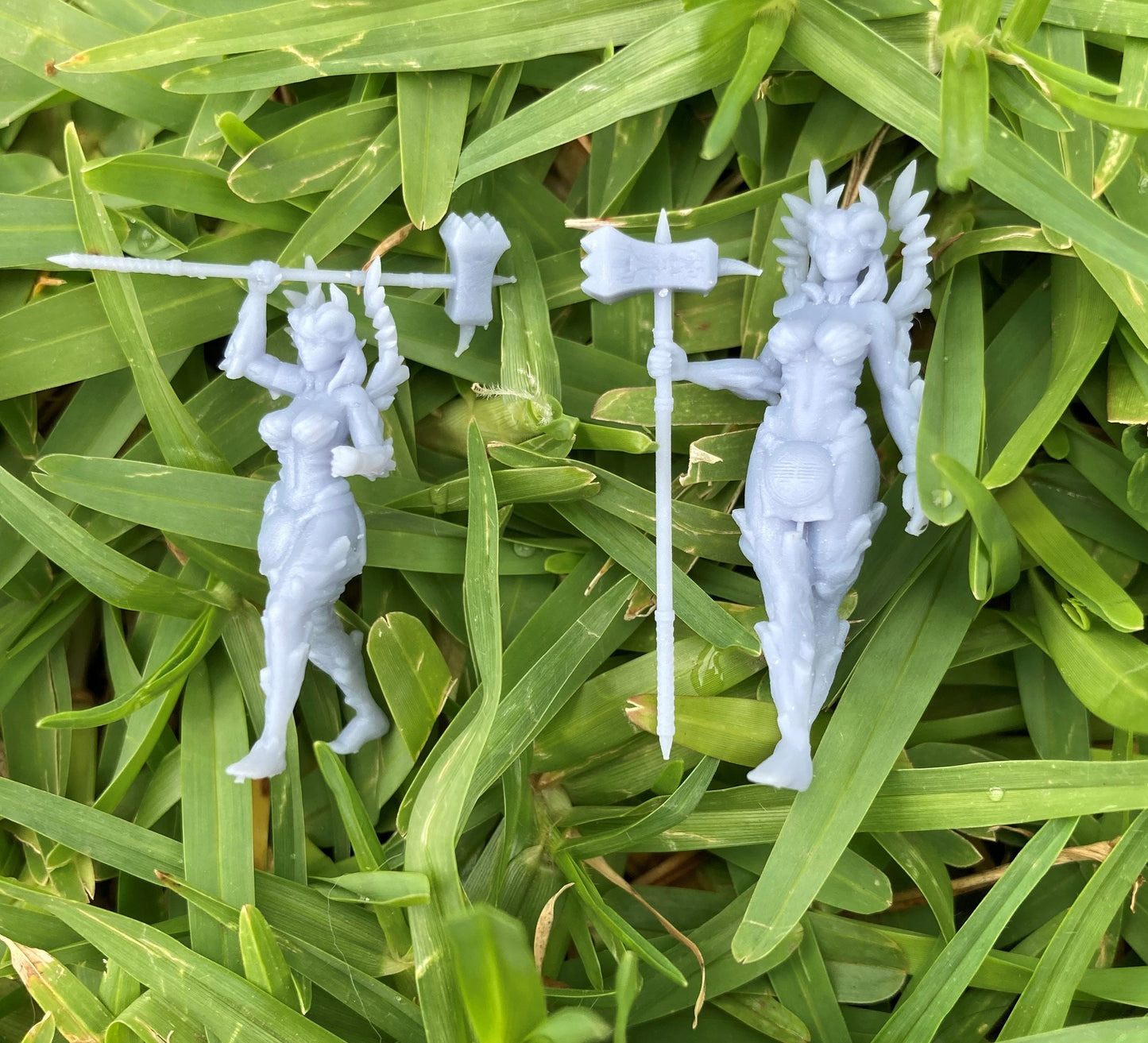 Laufey (3 Poses Available) - Brayan Nafarrate