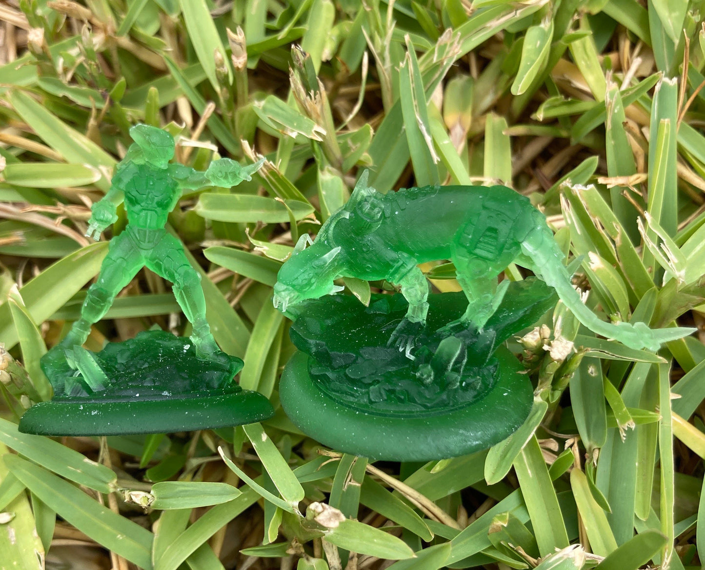 Huntress and Neurobeast (Bioss Faction) (2 Variants Available) - Hexy Studios