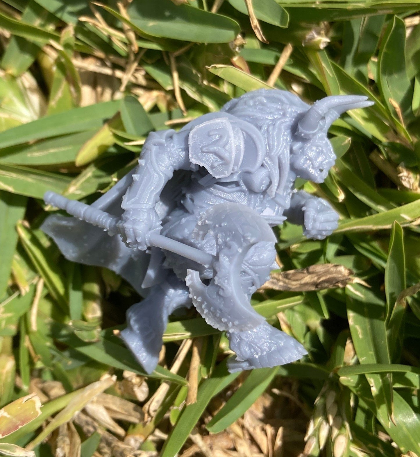 Woolly Minotaur (3 Variants Available) - Epic Miniatures
