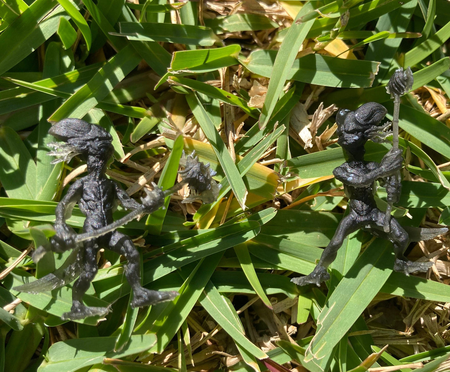 Grumpy Axolotl Warrior (3 Variants Available) - Epic Miniatures