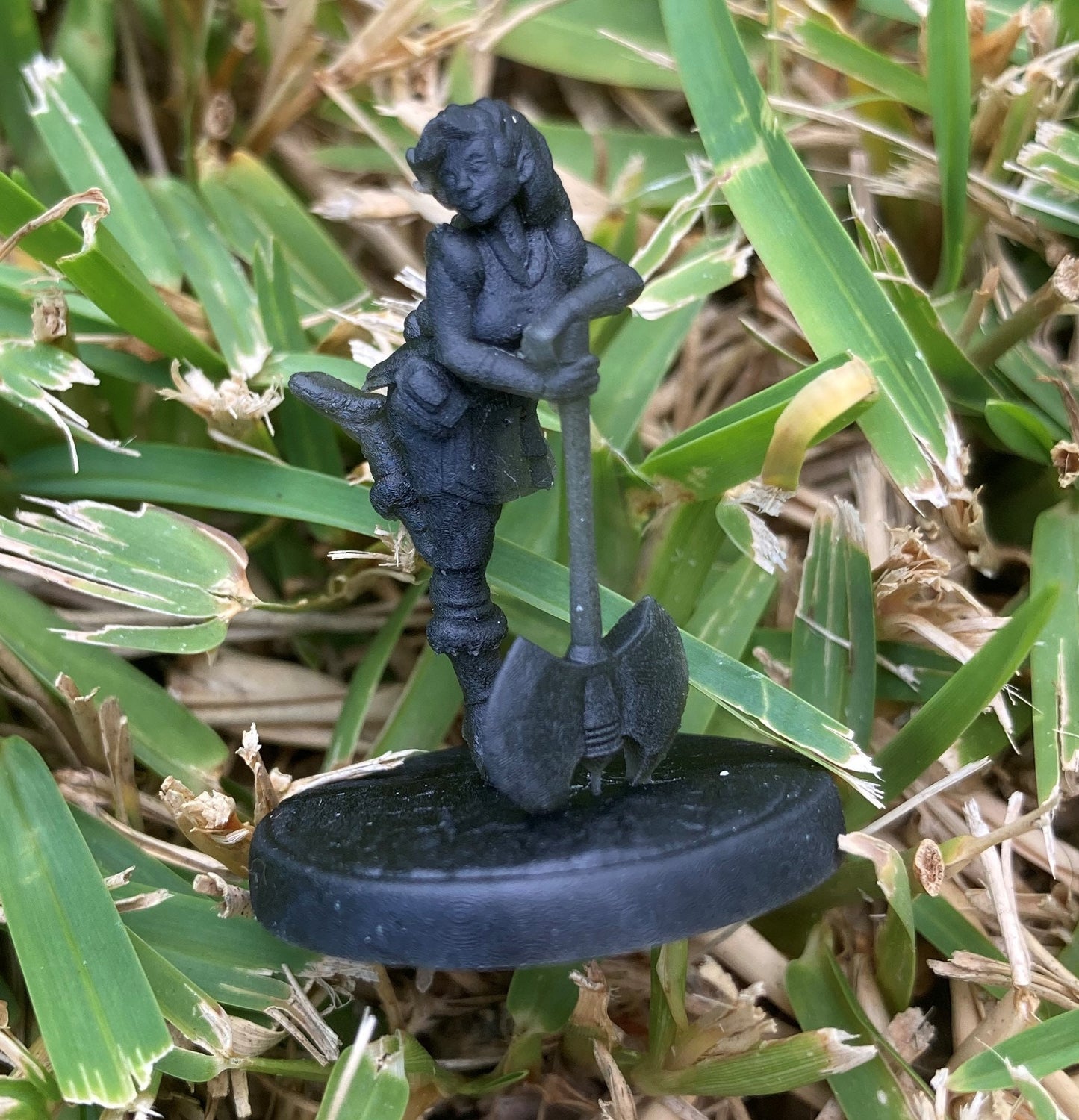 Half Dwarf Adventurer (3 Variants Available) - Epic Miniatures