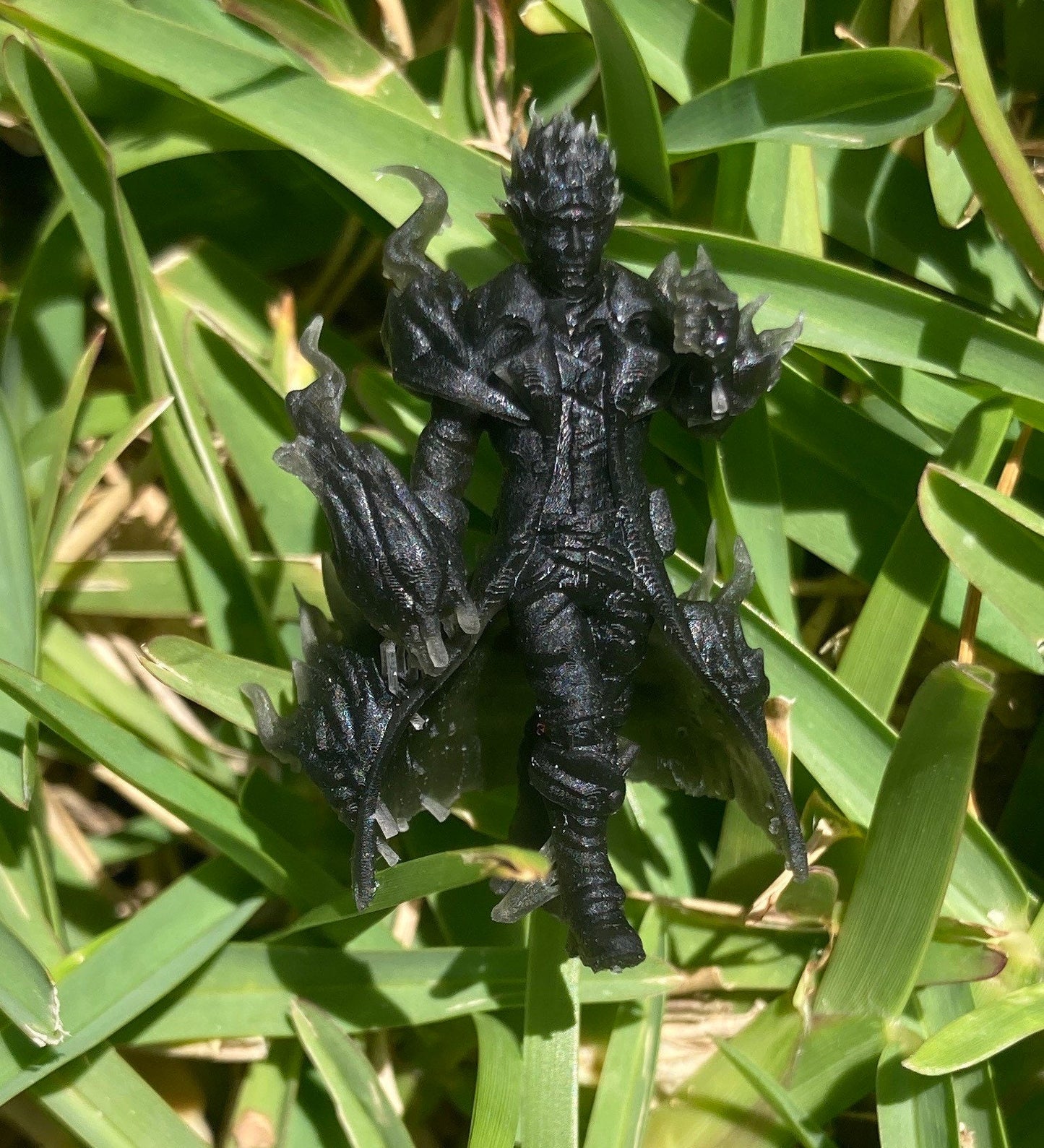 Fire Genasi Adventurer (4 Variants Available) - Epic Miniatures
