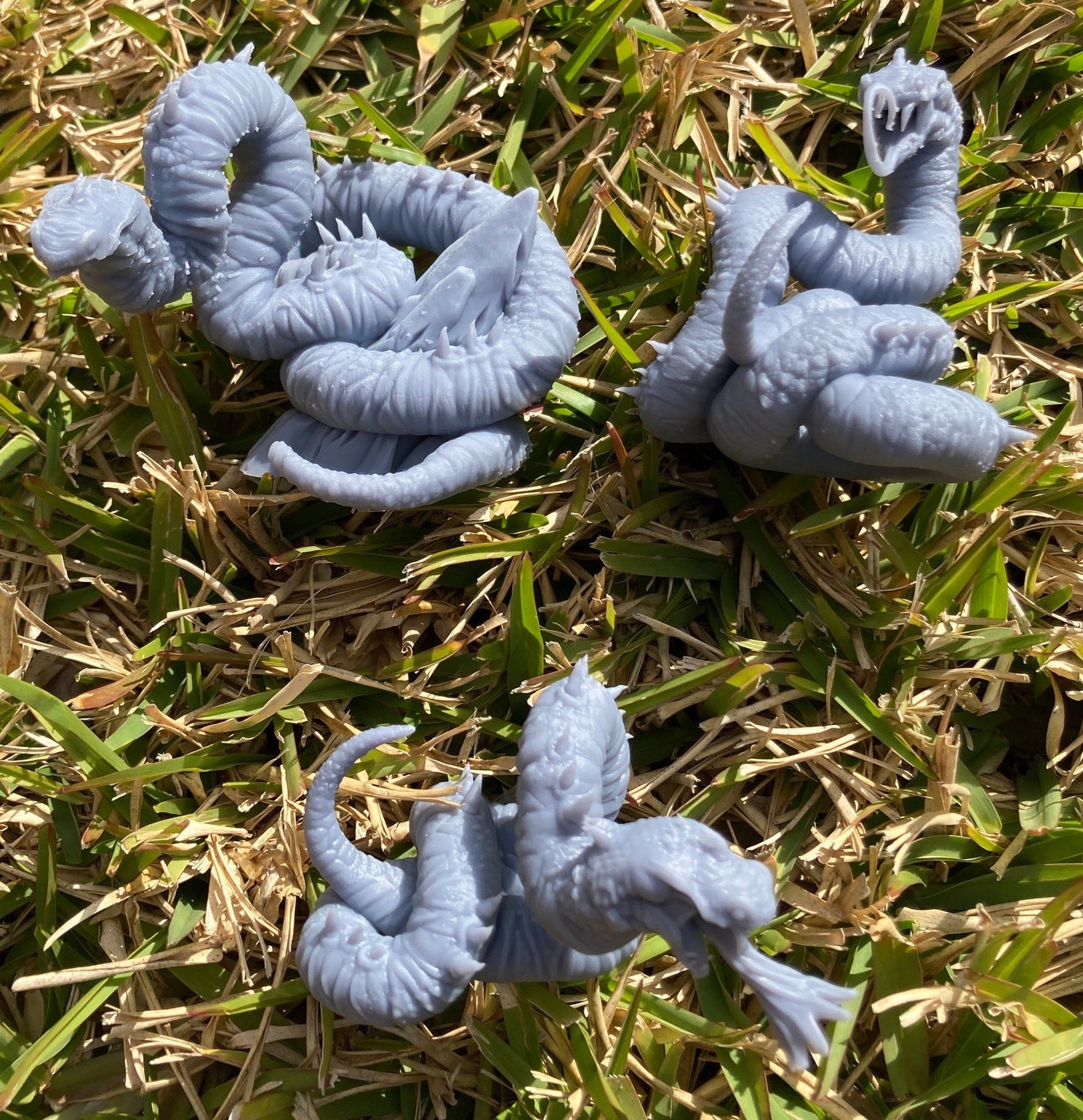 Giant Sand Snake (3 Variants Available) - Epic Miniatures