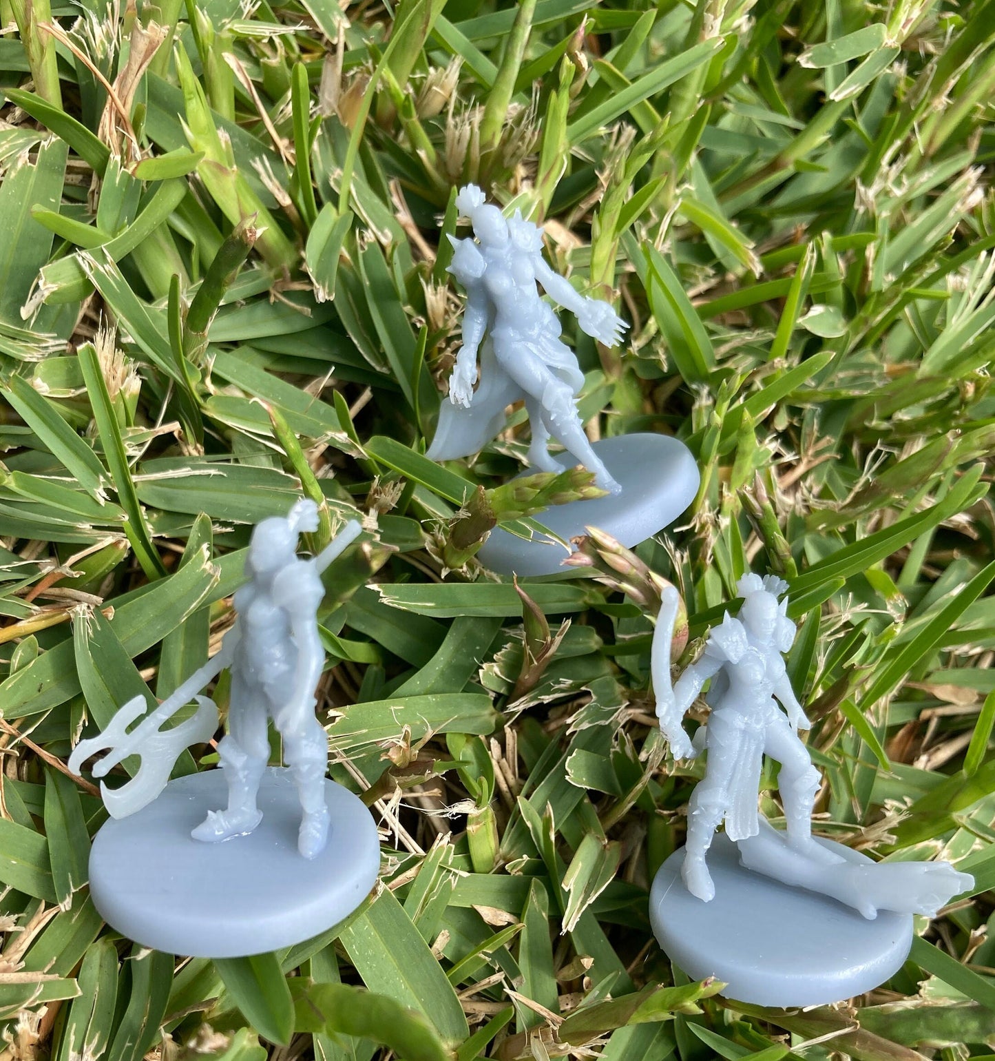 Orc Female Warrior (3 Variants) - Epic Miniatures