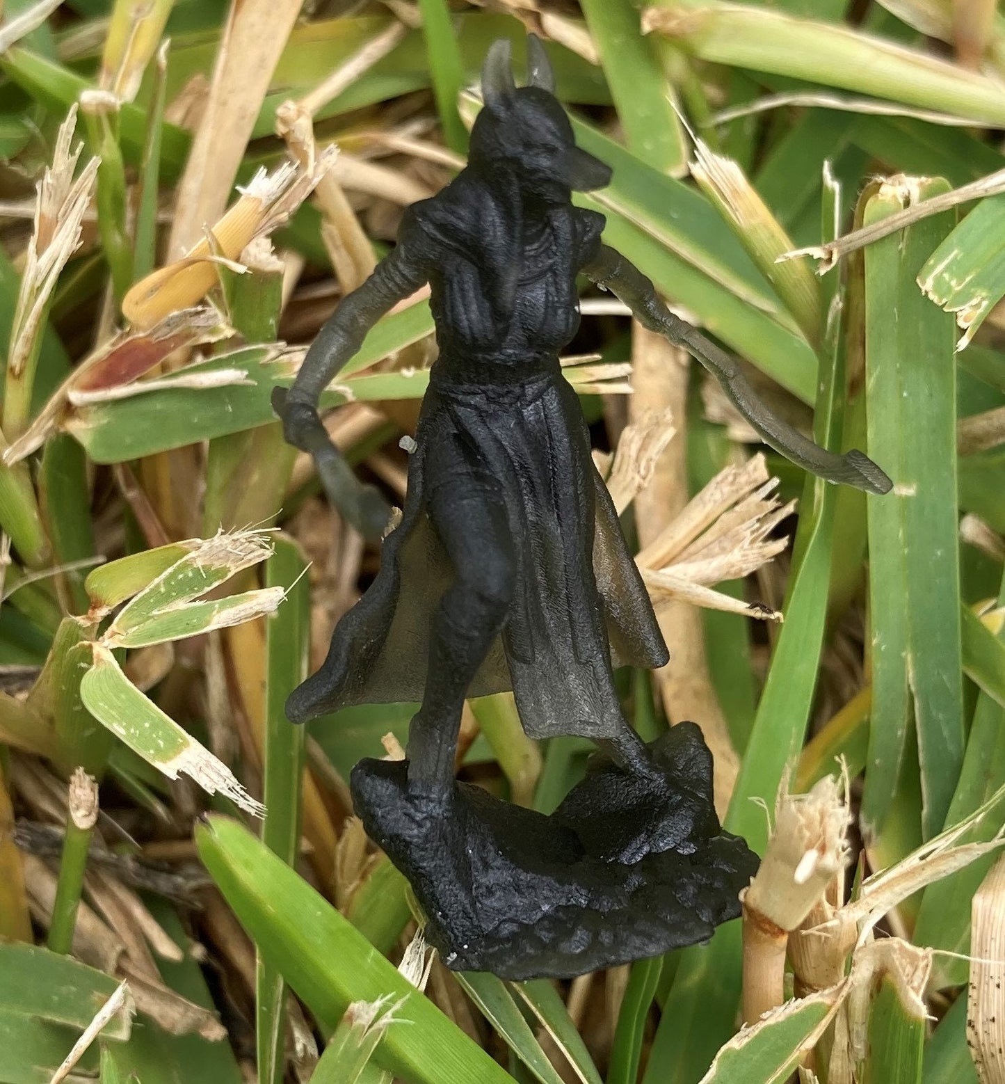 Priestess of Anubis (3 Variants) - Epic Miniatures