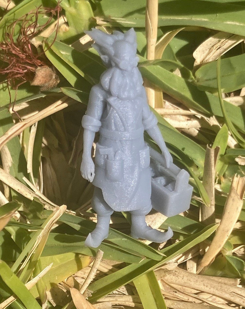 Halfling Inventor Barnabas (3 Variants Available) - Epic Miniatures