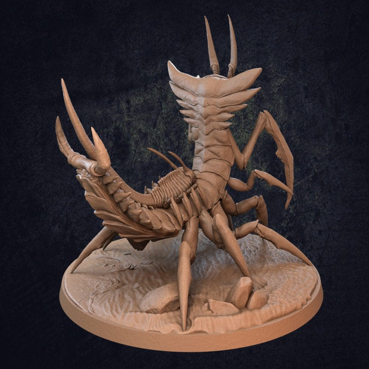 Hakanchu, Centipede Kaiju - Dragon Trapper's Lodge