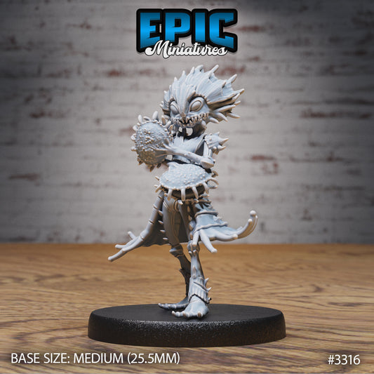 Flytrap Druid (3 Variants Available) - Epic Miniatures