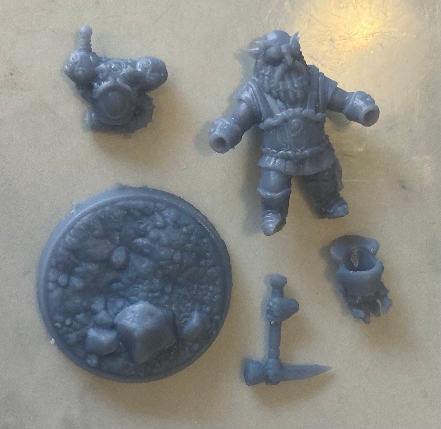 Golemmar Gnome A (2 Variants Available) - Artisan Guild
