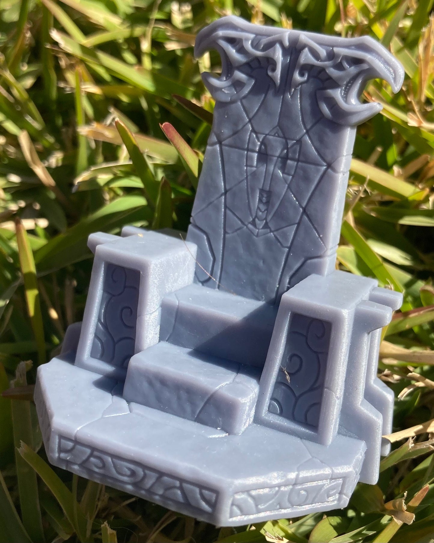 King Alvar on the Mountain Throne - Artisan Guild