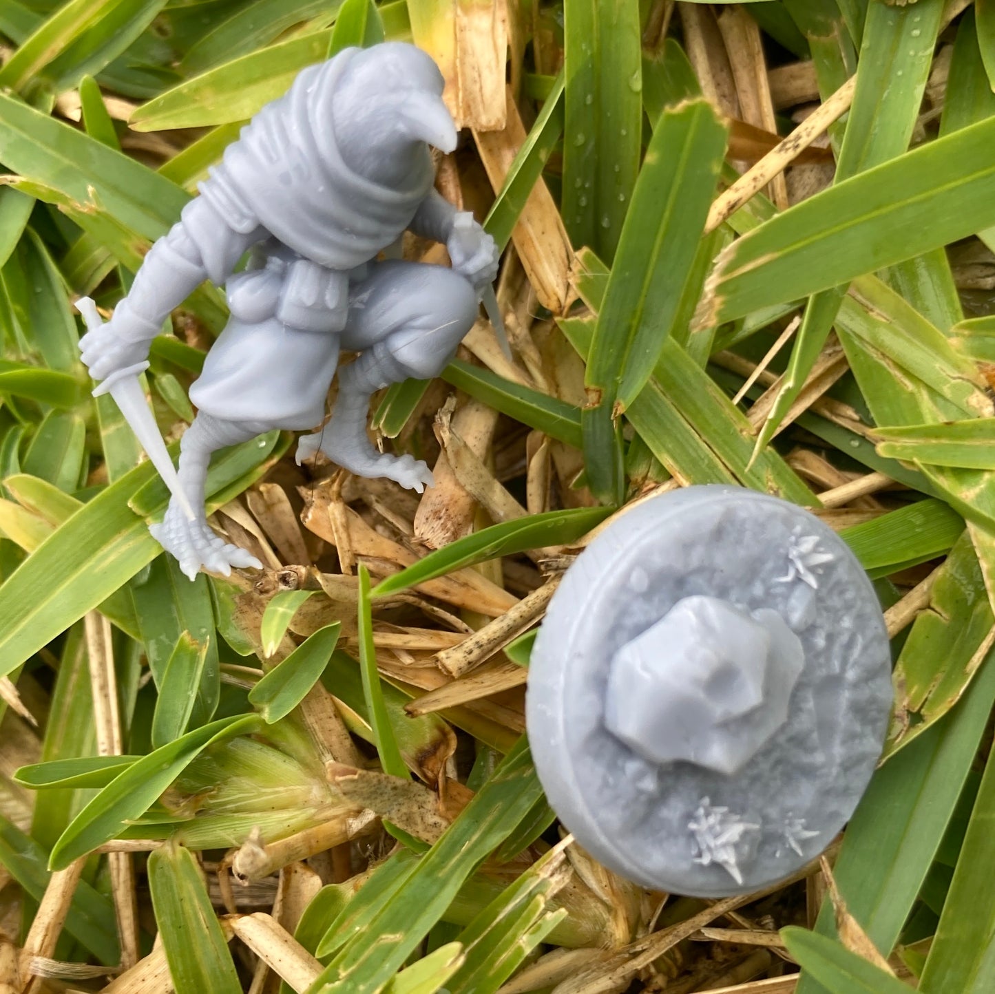 Ravenfolk - Daggers (5 Variants Available) - Dragon Trapper's Lodge