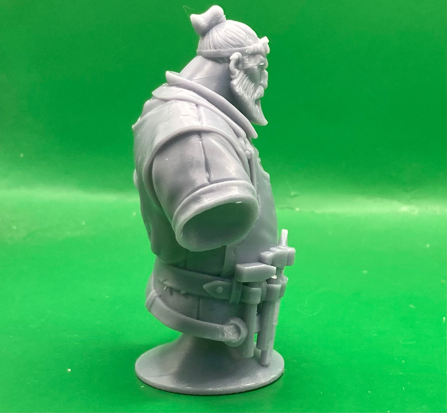 Townsfolk Heroes, Busts (3 Variants Available) - Artisan Guild