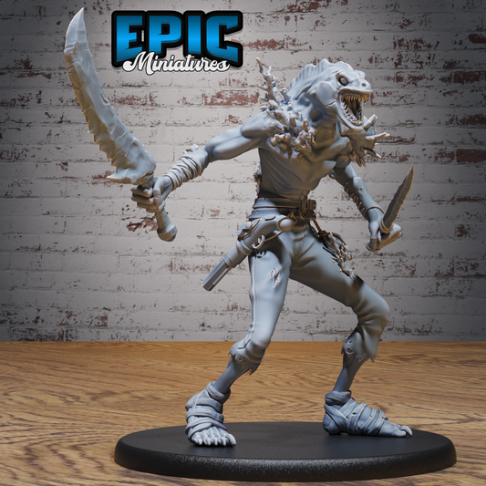 Eel Folk Pirate - Epic Miniatures