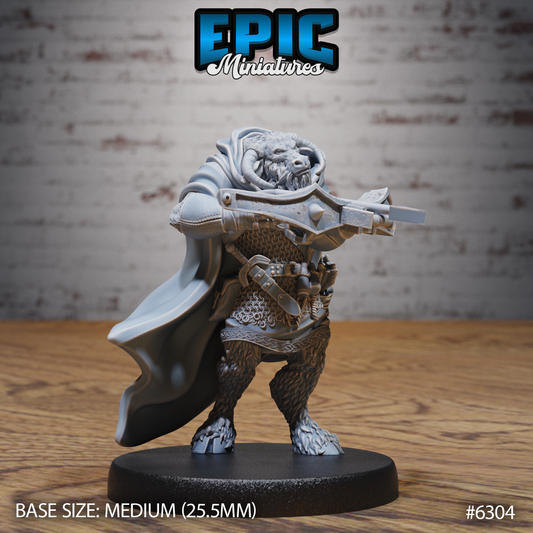 Minotaur Adventurer (3 Variants Available) - Epic Miniatures