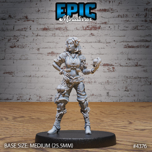 Sorceress Adventurer (3 Variants Available) - Epic Miniatures