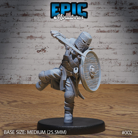 Tavern NPCs, Set 1 (4 Variants Available) - Epic Miniatures