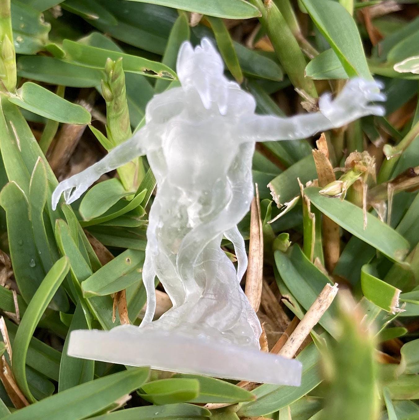 Wraith (2 Variants Available) - MZ4250