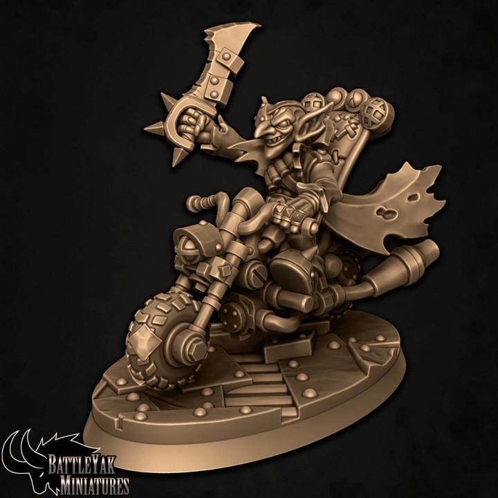 Skumbike Rider Gang, Motorbikes (6 Variants Available) - Battle Yak