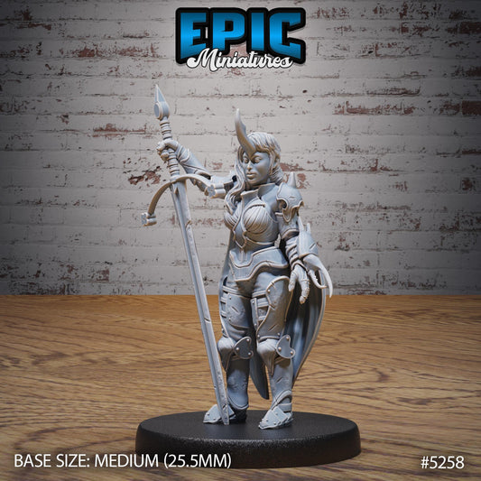 Insect Knight Lady (3 Variants Available) - Epic Miniatures