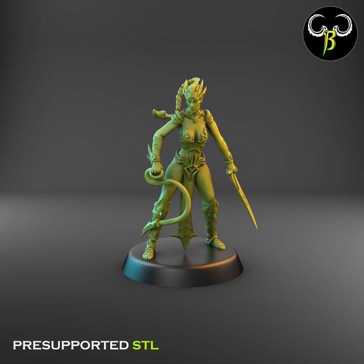 Spider Cultists, Dark Elf Whip & Blade Squad (9 Variants Available) - Clay Beast Creations