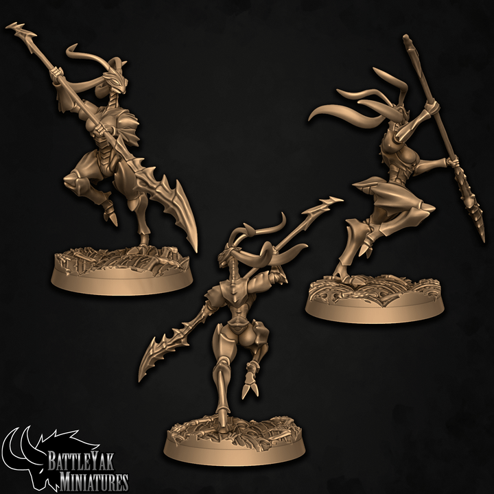 Mantisant Scardancer, Praying Mantis-Folk Pinup (2 Variants Available) - Battle Yak