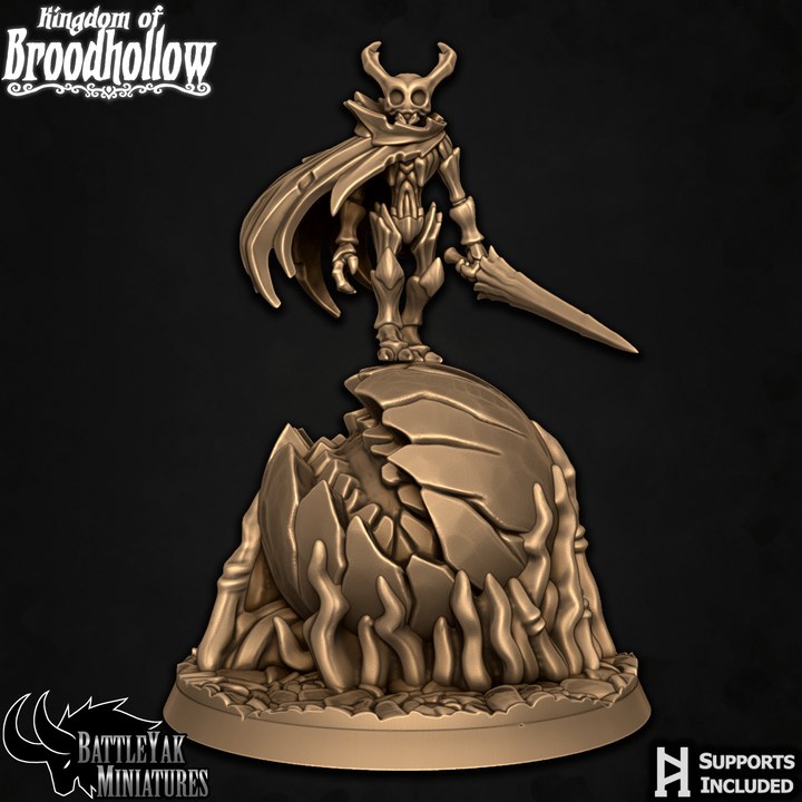 Pale Wanderer, Cloaked Insectoid Hero (3 Variants Available) - Battle Yak