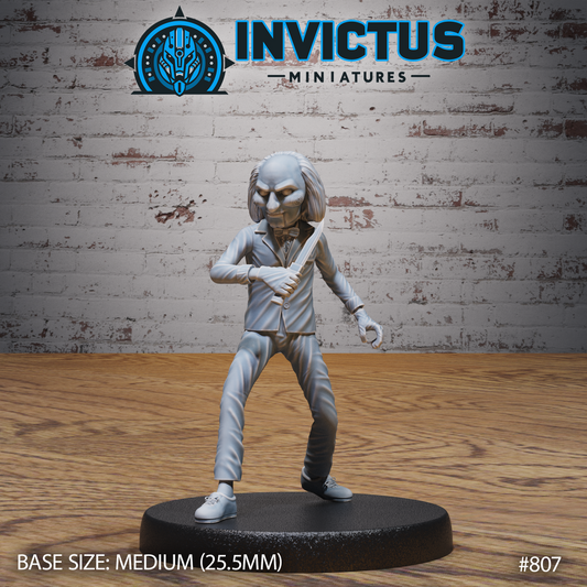 Maniac Doll (3 Variants Available) - Invictus Miniatures