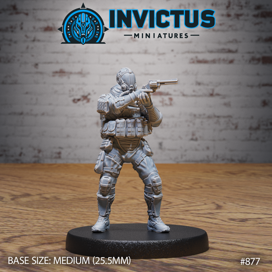 Veteran Soldier (4 Variants Available) - Invictus Miniatures