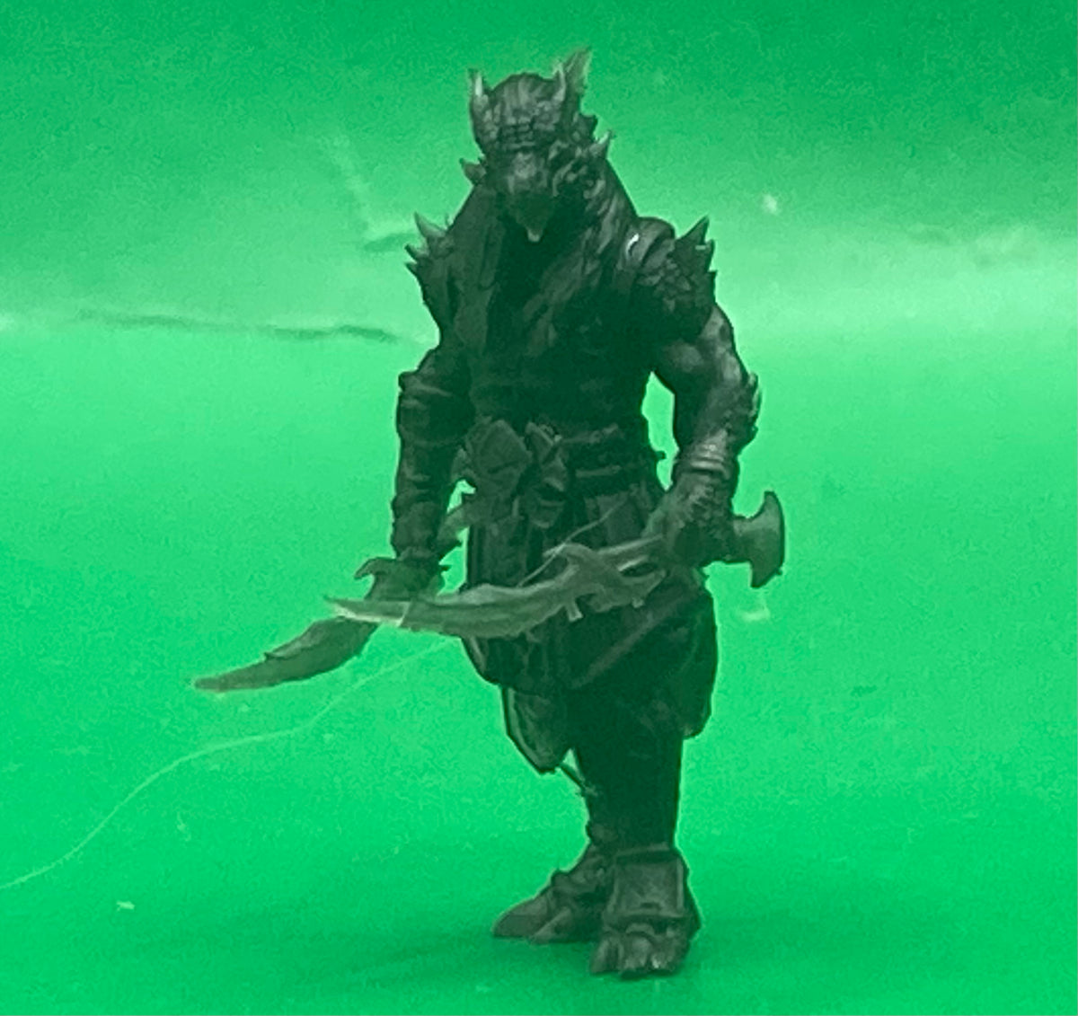Dragonborn Rogue (3 Variants Available) - Epic Miniatures