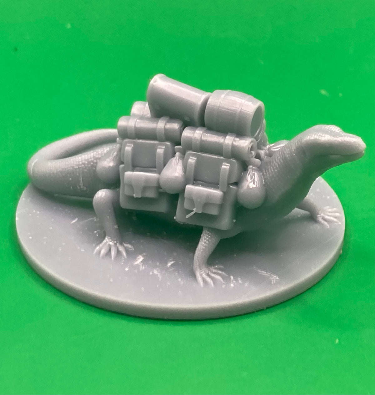 Giant Beasts 1 (9 Variants Available) - MZ4250